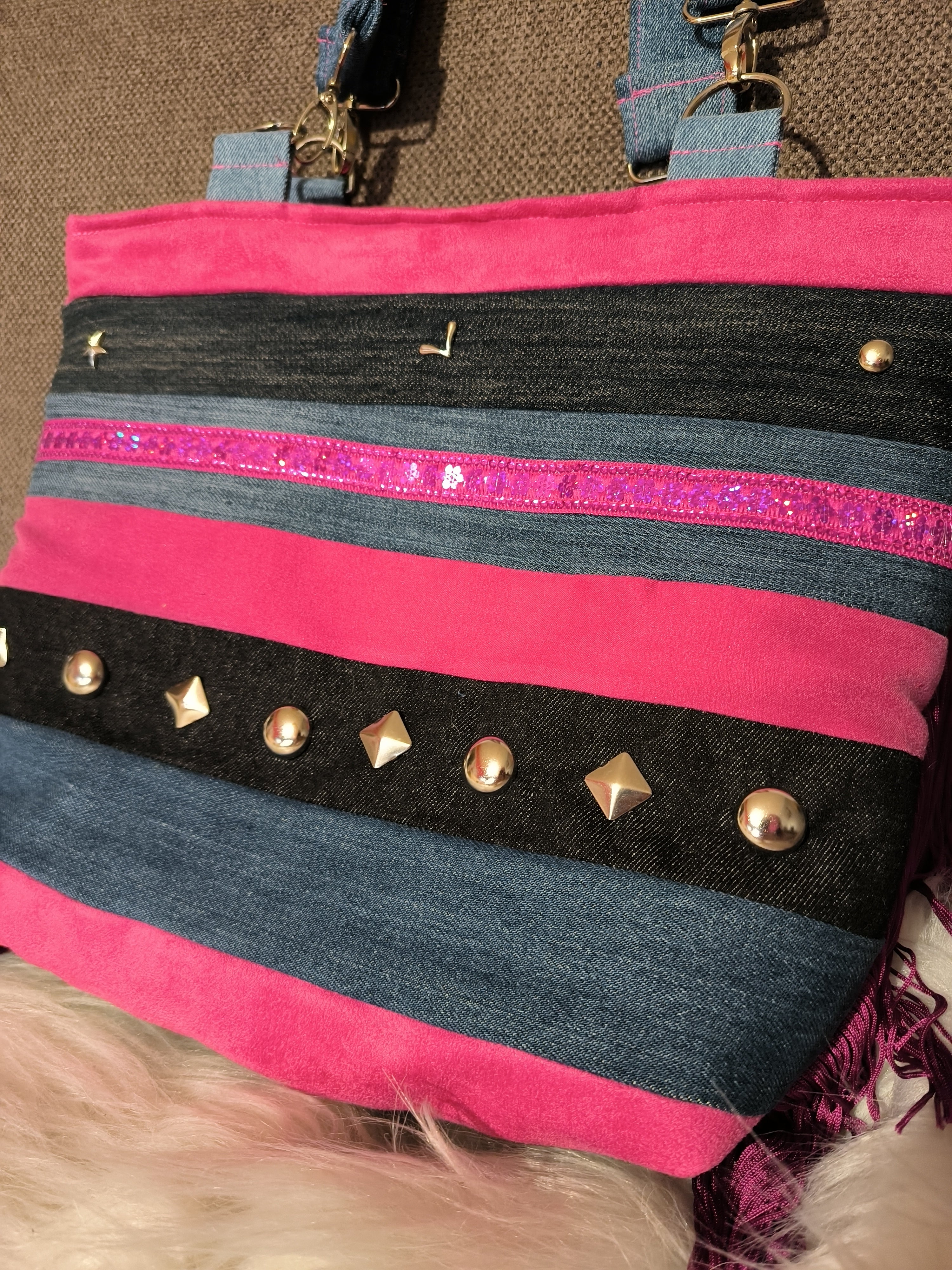 sac upcycling jeans et franges OUPS